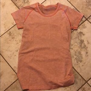 Lululemon swiftly orange short sleeve